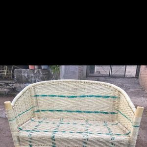 Meet your Posher, Josue